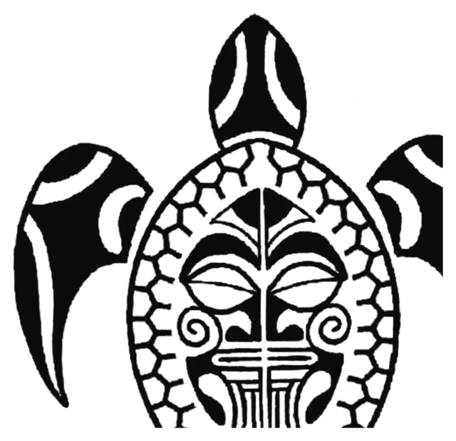 Tortuga polinesia con máscara tiki en el caparazón y aletas rematadas en koru, dibujo de Leo Martínez.